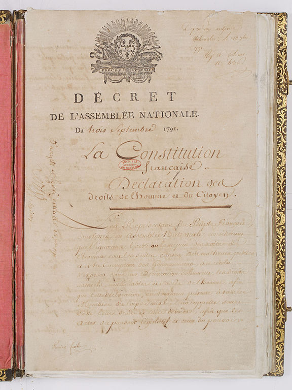 Première page de la Constitution de 1791 reprenant en préambule la Déclaration des Droits de l’Homme et du Citoyen